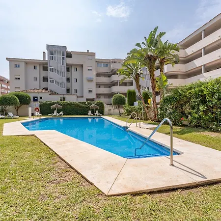Apartament Pass The Keys Stylish 3 Bed Flat In Pacos Fuengirola