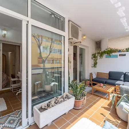 Pass The Keys Stylish 3 Bed Flat In Pacos * פואנגירולה