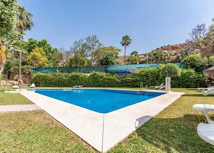 Pass The Keys Stylish 3 Bed Flat In Pacos Apartment *