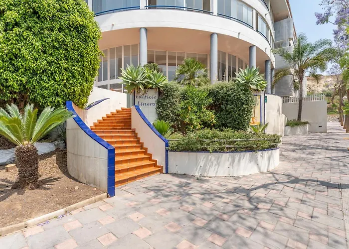 Apartment Pass The Keys Stylish 3 Bed Flat In Pacos