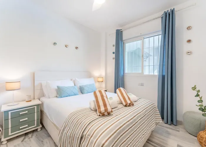 Pass The Keys Stylish 3 Bed Flat In Pacos Apartament